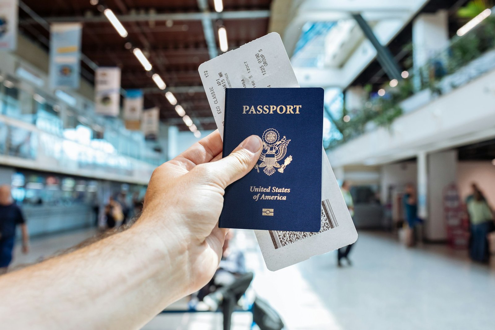 Shocking Truth About Changing Names on Flight Tickets – What Airlines Don’t Want You to Know